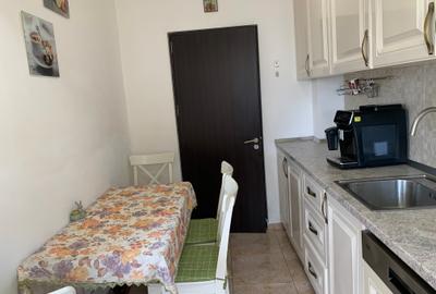 Apartament 2 camere decomandat, buc. mobilata, metrou D.Leonida-10 min. - 10