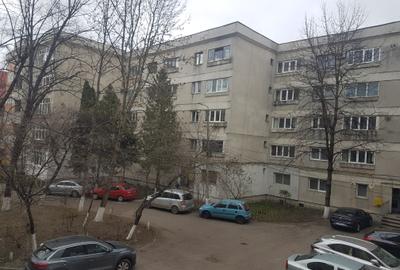 Apartament trei camere decomandat, mobilat, etaj unu, doua balcoane, Alecsandri - 16