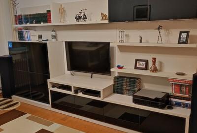 Apartament cu 3 camere decomandat, mobilat în Sebastian