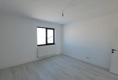 VILA SUPERBA CU 5 CAMERE  IN COMPLEX REZIDENTIAL CU CIRCUTI INCHIS - 36