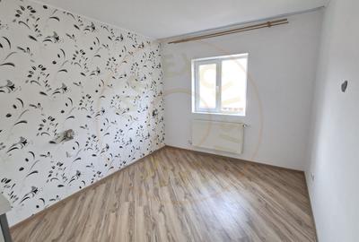 Apartament 3 camere Stefanesti - In Spate la Carrefour - 6