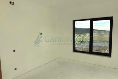 Casa de vanzare in Santandrei, cu 4 camere , Bihor - 4