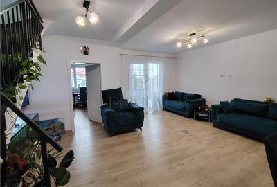 COMISION 0 - Duplex mobilat utilat - dormitor la parter - 2