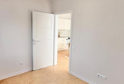 Apartament la cheie , 3 camere, etaj intermediar  , zona Terra - 16