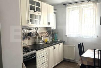 Apartament de vanzare, cu 3 camere, 70 mp, etajul 9 - Astra - 1