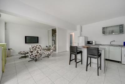 MATEI BASARAB - LABIRINT, APARTAMENT 2 CAMERE 53 MP, BLOC 2001, ETAJ 4! - 5