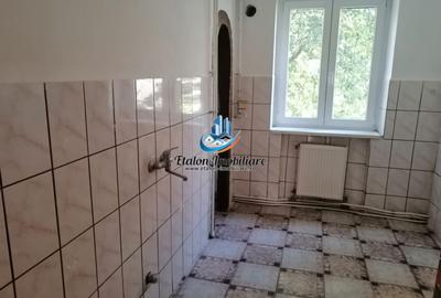 Apartament 3 camere, etaj 1, 2 bai, Calea Romanului - 2