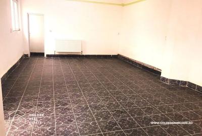 Spațiu comercial, 60 mp în Intim