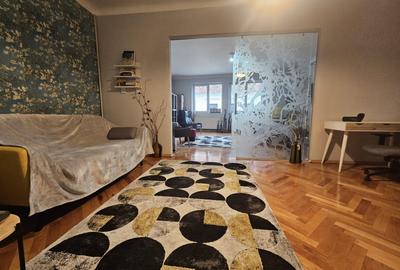 Apartament ultracentral, 80 mp utili, 3 camere, pentru locuit sau birou! - 10