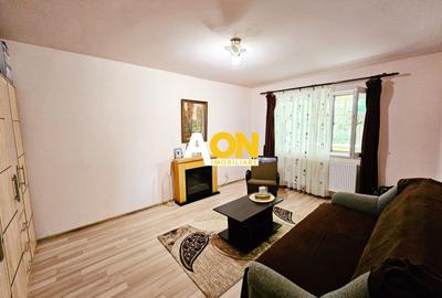 Apartament cu 4 camere decomandat, mobilat în Cetate