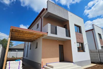 Casă individuală cu 4 camere în Berceni