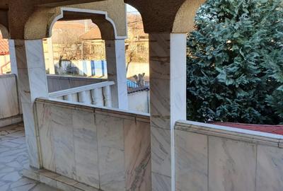 Casă / Pensiune de vânzare – Balta, Gorj - 6