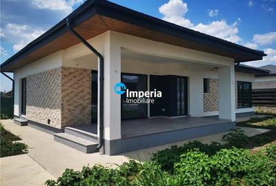 Casă individuală cu 4 camere în Aroneanu