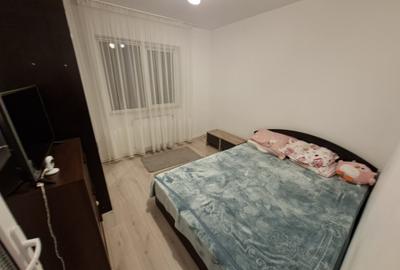 Apartament cu 2 camere, etaj 2/4, zona Alexandru cel Bun - 1