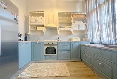 Apartament cu 3 camere decomandat, mobilat în Ultracentral