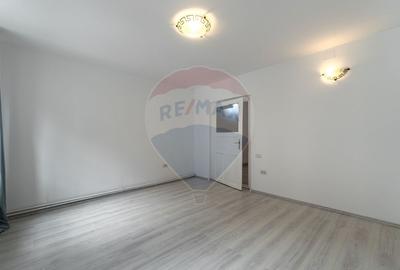 Apartament 2 camere de închiriat – Strada Republicii 31/ Comision 0% - 9