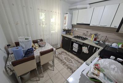 Apartament cu 3 camere decomandat, zona Frumoasa - 1