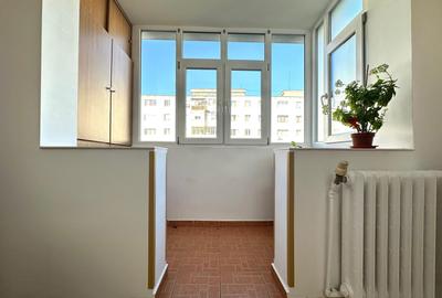 Apartament 3 camere, etaj intermediar - 10