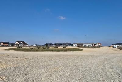 Teren Construcții intravilan de 556 mp, în Gulia