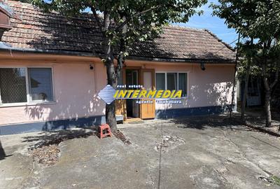 Casa de vanzare Centru 3 camere cu toate utilitatile - 4