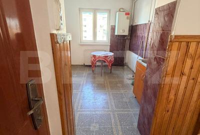 De vânzare Apartament 3 camere în fața Gării Făgăraș - 2