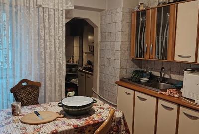 Apartament cu 4 camere de vânzare urgent! - 3