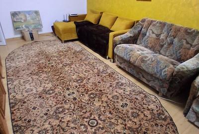 Apartament cu 3 camere decomandat, mobilat în Frumoasa