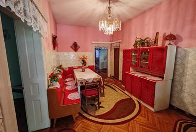 Casa 4 camere libera la vanzare TARLUNGENI - 20