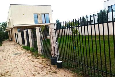 Duplex P+1 - 4 camere -Corbeanca, Strada Fermei / Laguna Albastra - 1