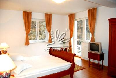 Vila de Vânzare lângă Castelul Bran – Oază de Liniște și Eleganță - 8