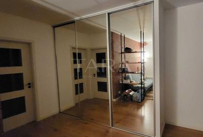 Apartament 3 camere – zonă centrală - 1