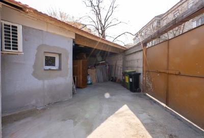 Casa cu 300 mp de teren , acces auto si dublu front in Nufarul - 13