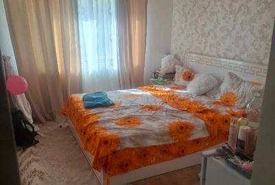 Vând Apartamen 4 camere - 9