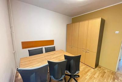 Cazino - Hotel Palace, spatiu ideal birouri, 90 mp., 5 camere. - 12