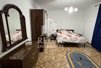 Casa de inchiriat - zona Petrom piata Obor - 3 camere - 2