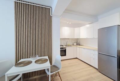 Apartament cochet 2 camere Complex Arcada mobilat nou si modern - 2