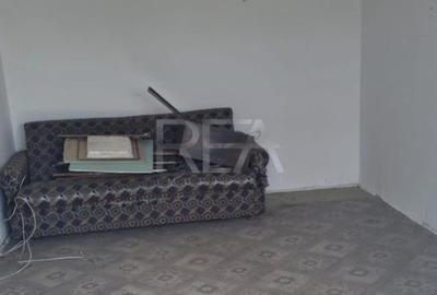 Apartament cu 2 camere decomandat în Drumul Taberei