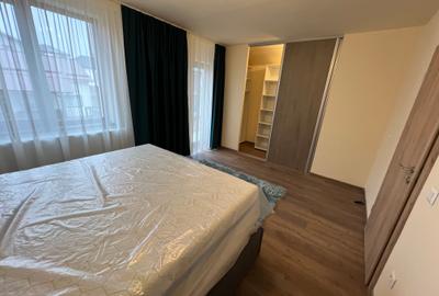 Închiriez casă 3 camere decomandate – tip duplex, zona Calea Cisnădiei - 12