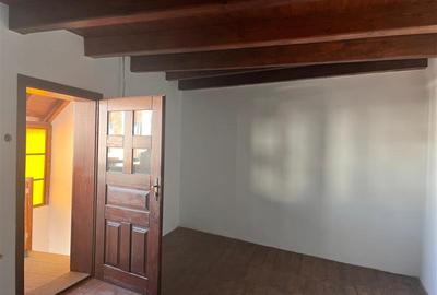 Lugoj, Pensiune 16 Cam., 850 Mp, Renovata Str. Principala - 32