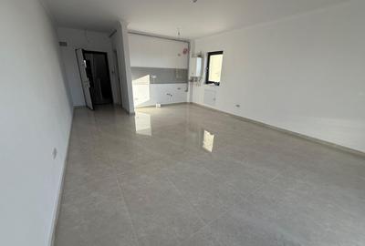 Apartament cu 2 camere semidecomandat în Giroc
