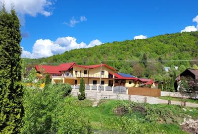 Vila unica la munte, super dotata si utilata - 1