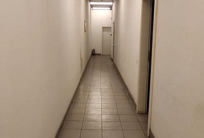 Showroom auto suprafata 6500 mp, teren 1500 mp, deschidere 90 ml la DN 1. - 45