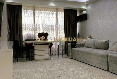 Apartament cu 2 camere decomandat, mobilat în Central