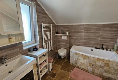 Casa 4 camere 108mp teren 486mp Voronet priveliste deosebita - 8