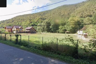 Teren intravilan la strada de inchiriat - 2