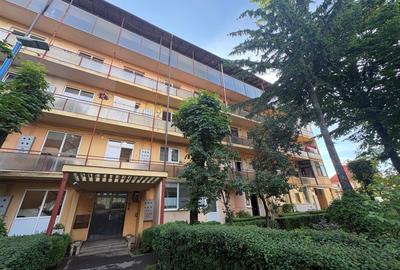 Apartament cu 2 camere decomandat în Griviței