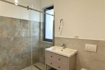 Casa individuala parter cu priveliste panoramică in Hlincea strada privata - 15