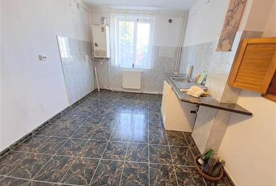 Apartament 3 camere decomandate, zona Piata Sud - 6