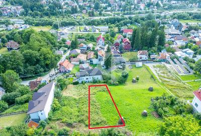 Teren Construcții intravilan de 825 mp, în Zamora