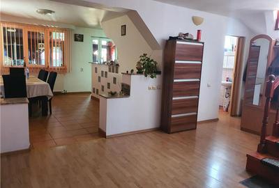 Oportunitate Vilă Individuală in cartier Turnișor zona Zăvoi - 12
